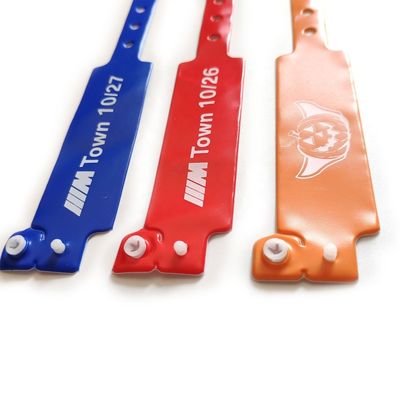 Τεχνητό Custom Wristband Βινύλιο ID βραχιόλι για μαλακό άνετο φόρεμα και στυλ