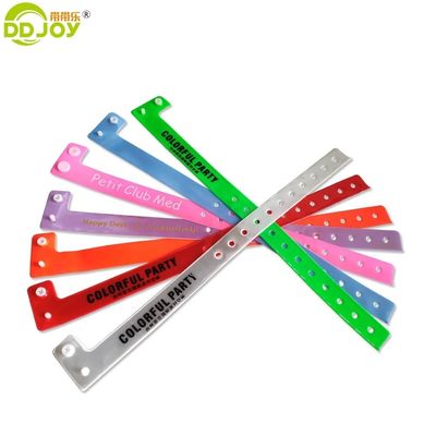 Προσαρμοσμένο λογότυπο Αντανακλαστικό Neon Green L σχήμα βραχιόλι με Αντανακλαστικό PVC και PVC