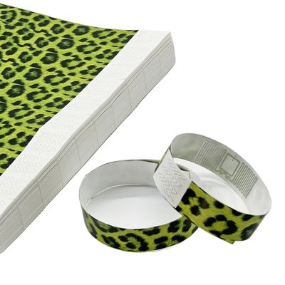 Προσαρμοσμένο Αδιάβροχο Χαρτί Tyvek RFID βραχιόλια Συμπεριλαμβάνεται λειτουργία NFC