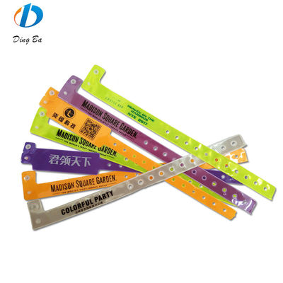 250*25mm/250*16mm κόκκινο βινύλιο PVC βραχιόλι βραχιόλια πρέπει να έχετε για την είσοδο VIP Pass