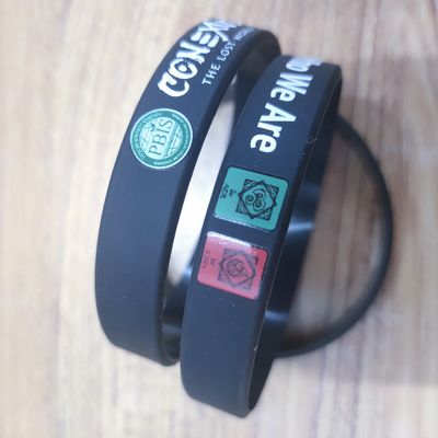 Σιλικόνιο υλικό Custom βραχιόλι αποτύπωσε για εκδηλώσεις 2024 Τμήματα Αδιάβροχο Σιλικόνιο