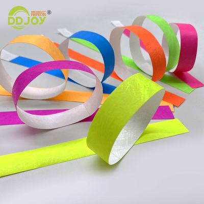Τυβέκ Bangles Προσαρμοσμένα Προσαρμοσμένα βραχιόλια εκδήλωσης με ισχυρό κολλητικό κλείσιμο