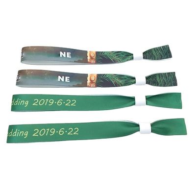 Επεξεργασμένα Φεστιβάλ Φεστιβάλ RFID Chip Satin Fabric βραχιόλια με εκτύπωση λογότυπου